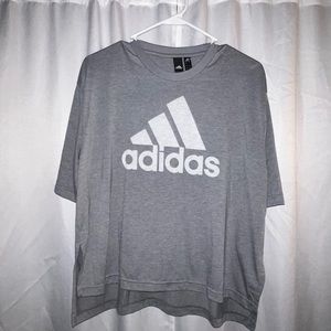 Adidas tee